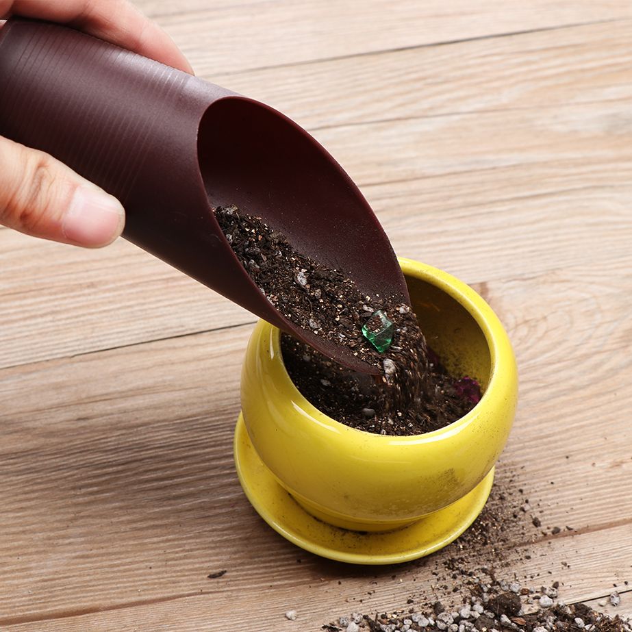 Gardening Tools Sale - 1 قطعة البلاستيك التربة مجرفة كوب