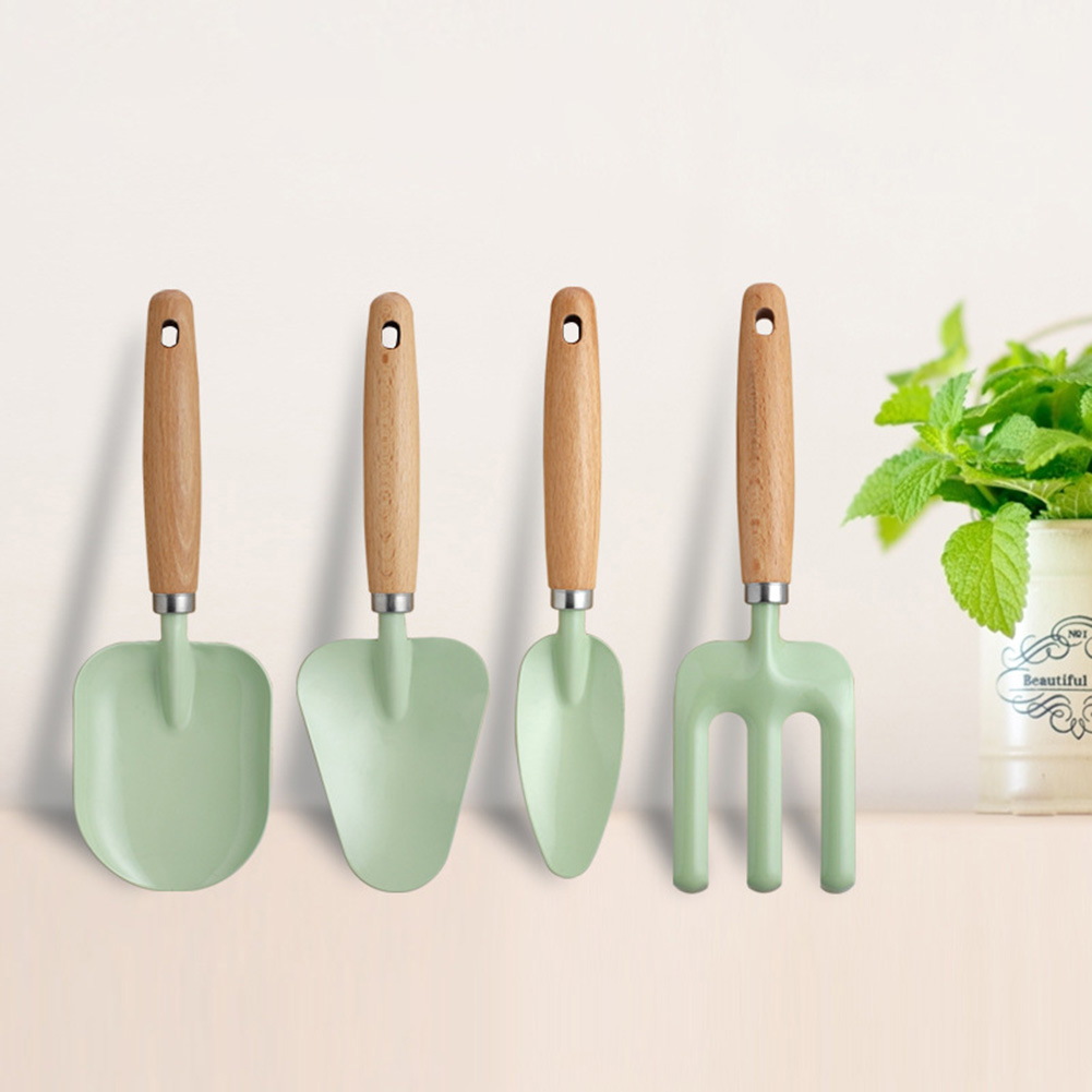 4 قطع من أدوات الحدائق بمقابض  - مراجعة Gardening Tools For 8 Year Olds وسعره
