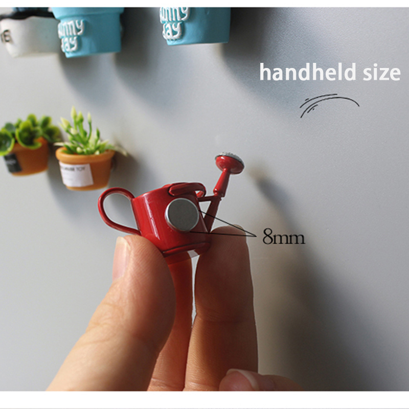 ثلاجة صغيرة مسقاة مغناطيس المن - مراجعة Gardening Tools For 8 Year Olds وسعره