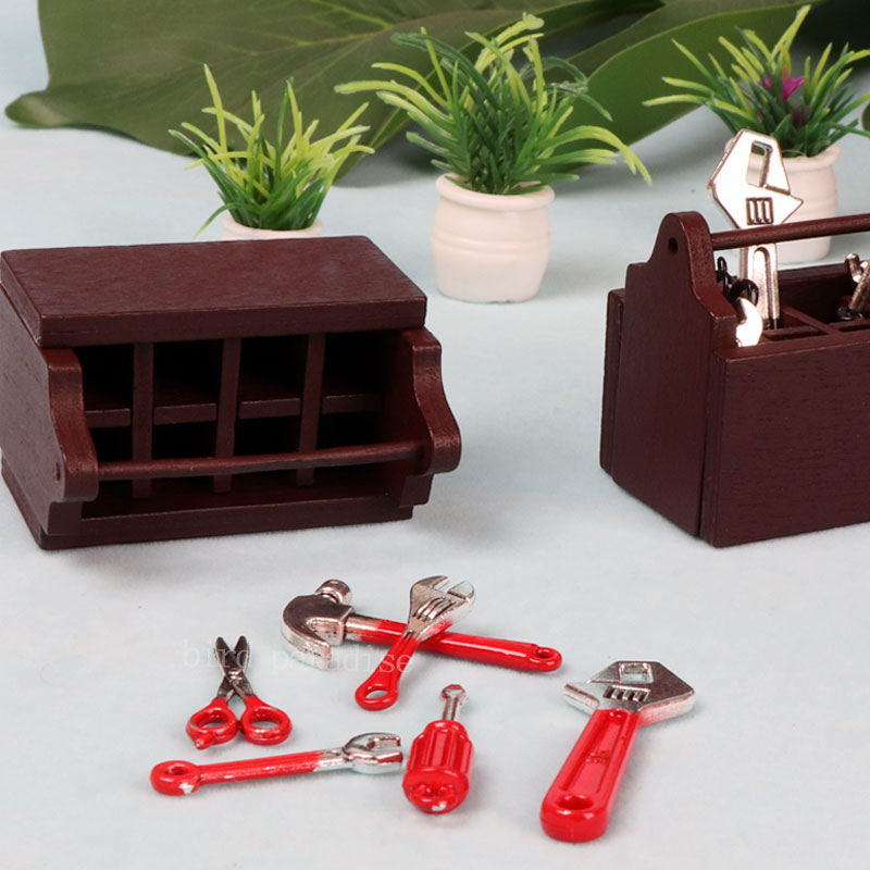 صندوق أدوات خشبي صغير مع أدوات - مراجعة Gardening Tools For 8 Year Olds وسعره